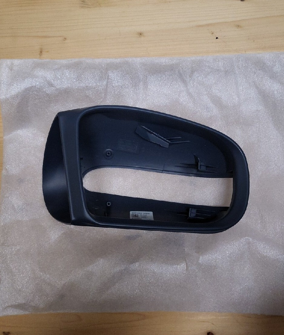  Mercedes-Benz  Abdeckung Außenspiegel rechts A22081002641
