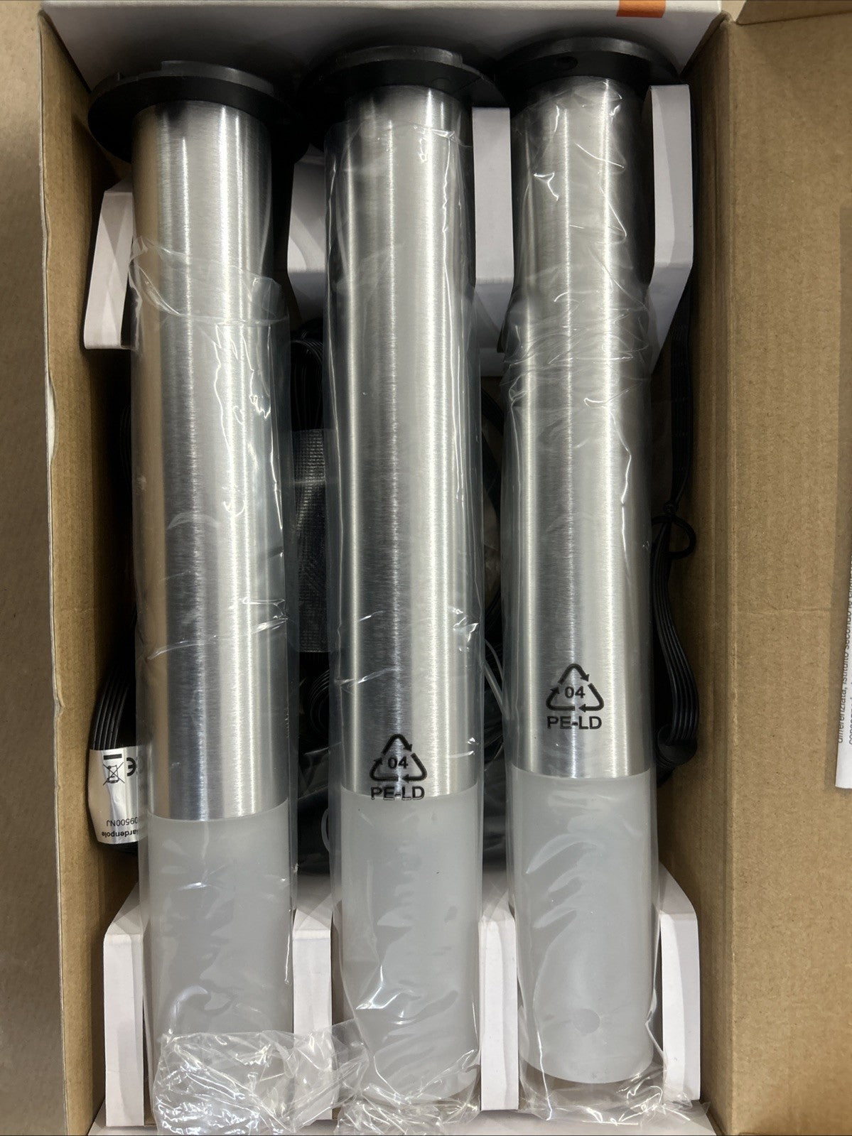 1x Osram Smart+ Gardenpole Multicolor1